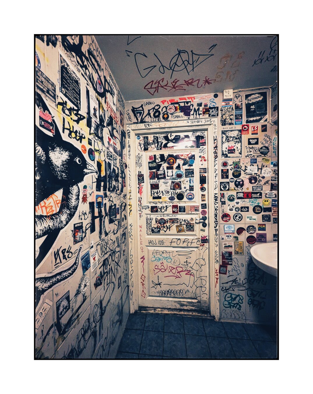 Posted media