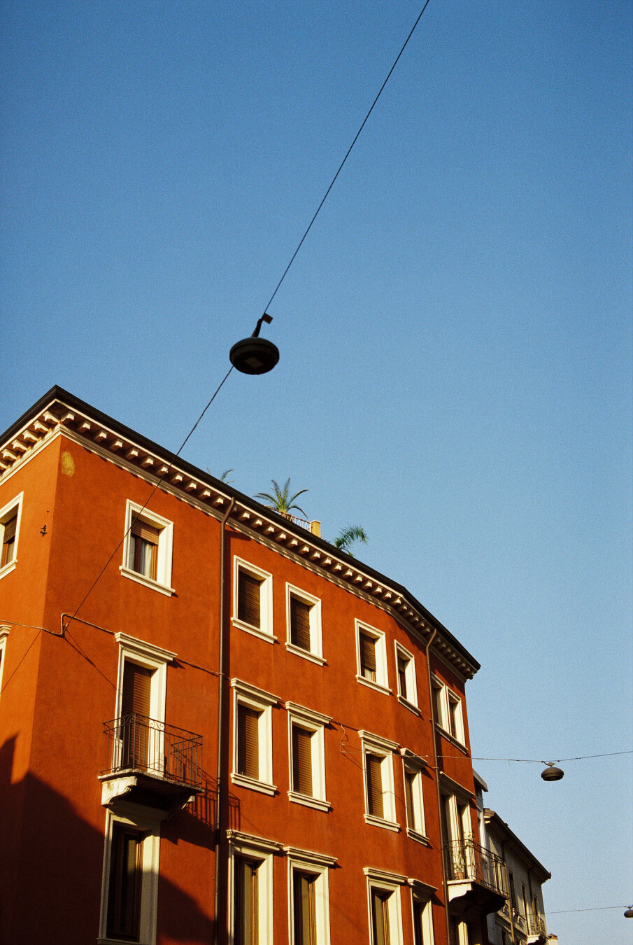 Rotes Gebäude in Verona