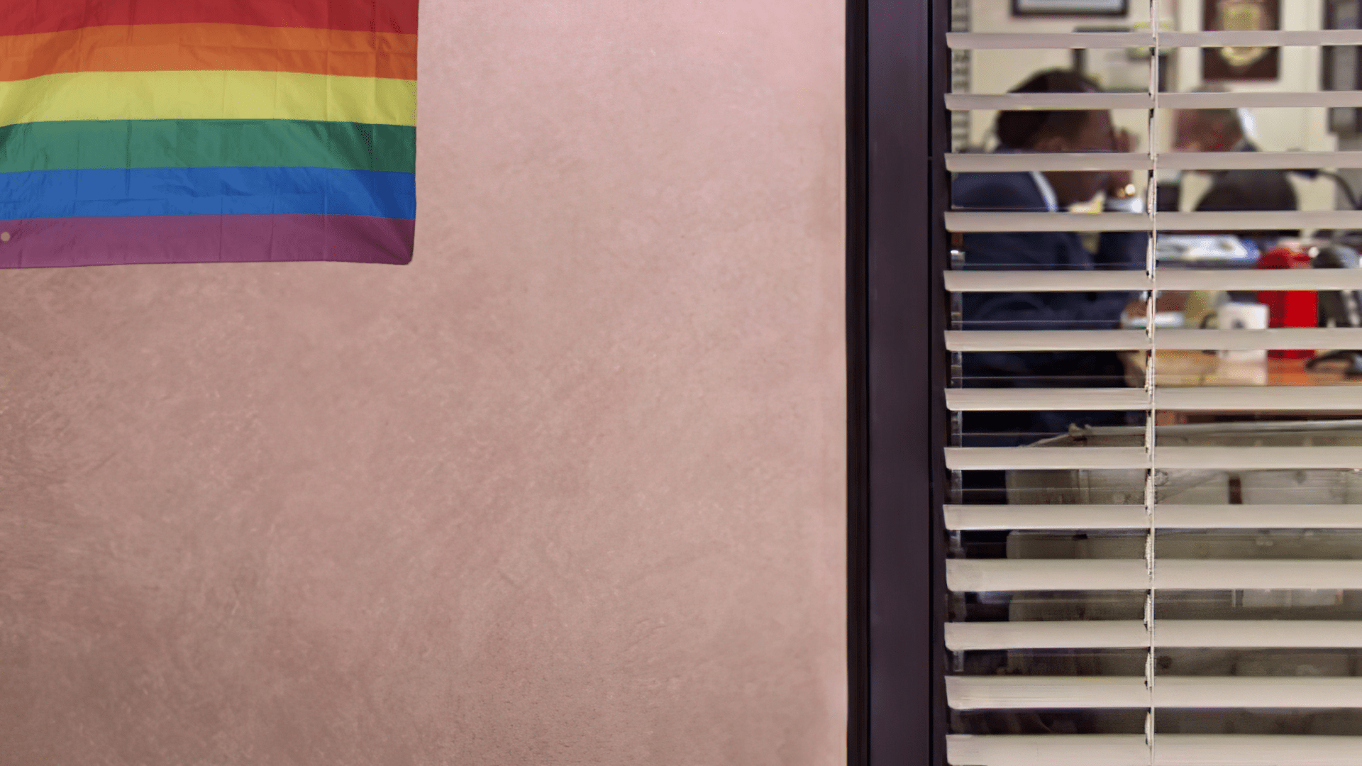 For pride month I adapted the zoom background from reddit.com/u/imaginexus. I hope Oscar would like the look of that.