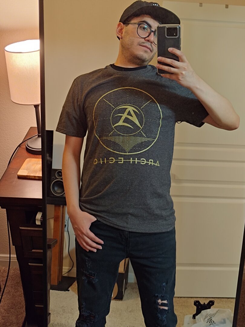 Front of my Gray/Gold Arch Echo T-shirt.