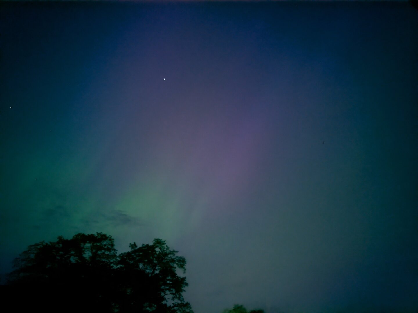 Aurora in Edinburgh 11th May 2024