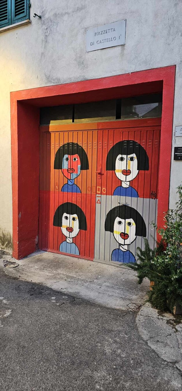 Dozens of street art finds from walks around Lajatico in the Italian region Tuscany. Photo by Marek Nogieć