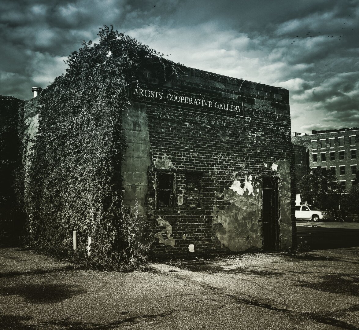 Photo of the Artists' Cooperative Gallery in Omaha's Old Market