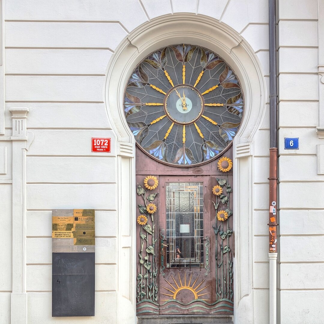 Open the Door of the Week - Theme = Art Nouveau Prague