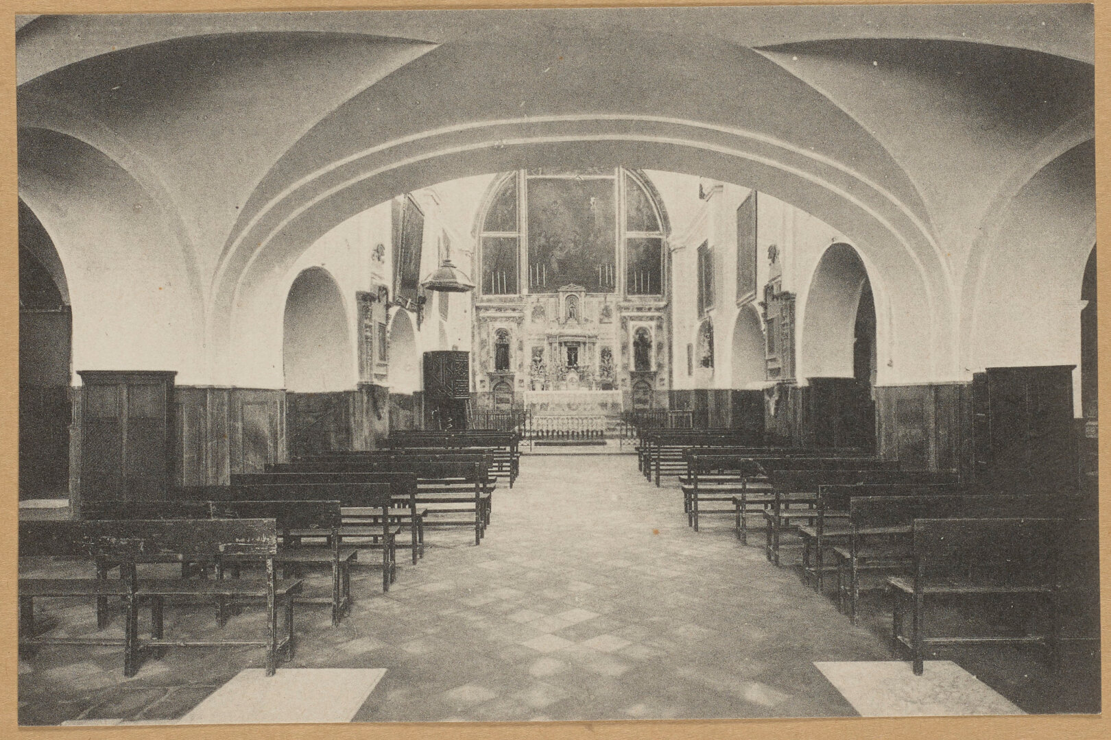 Interior de la iglesia.
