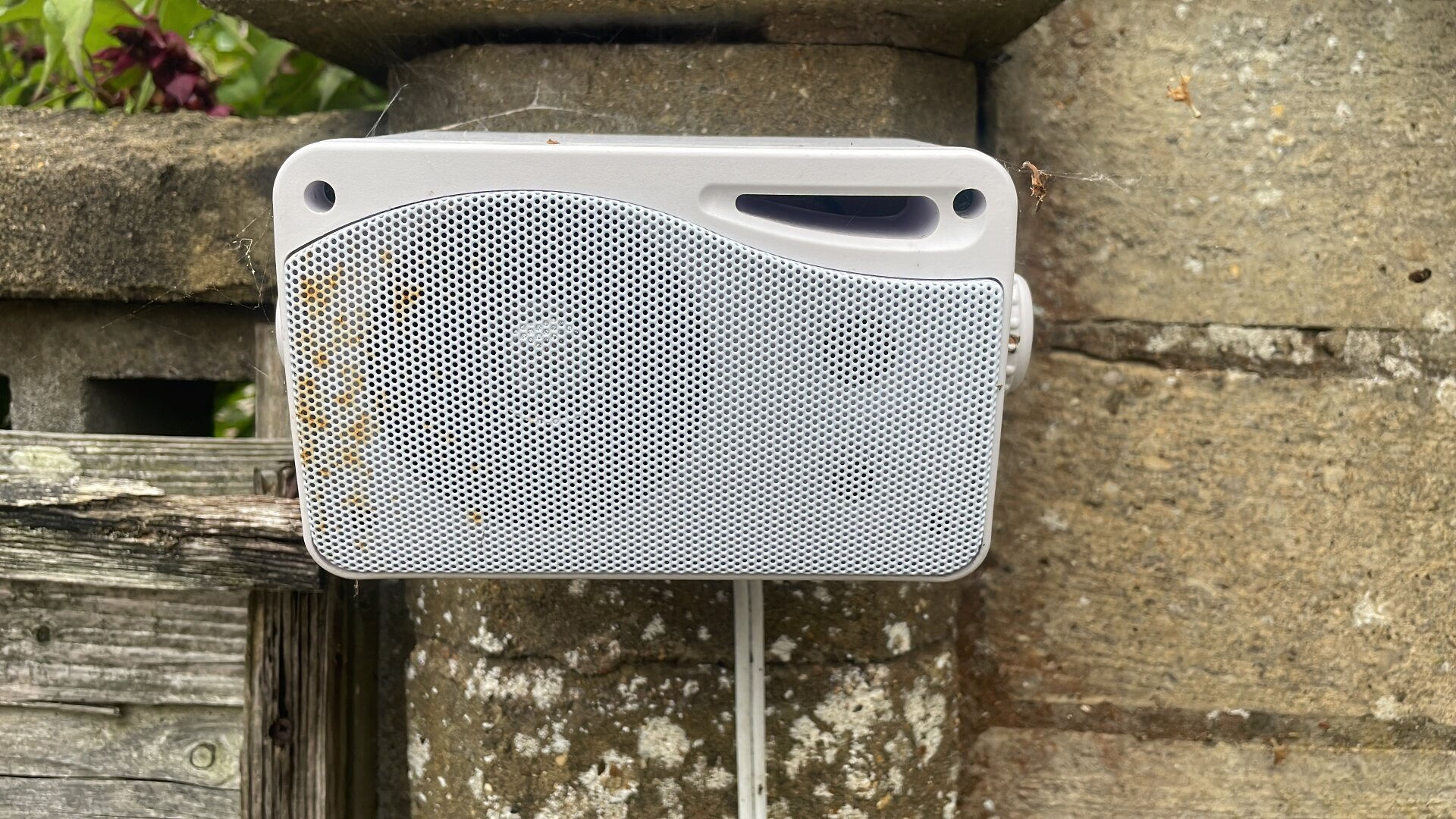 Garden loudspeaker is going rusty.