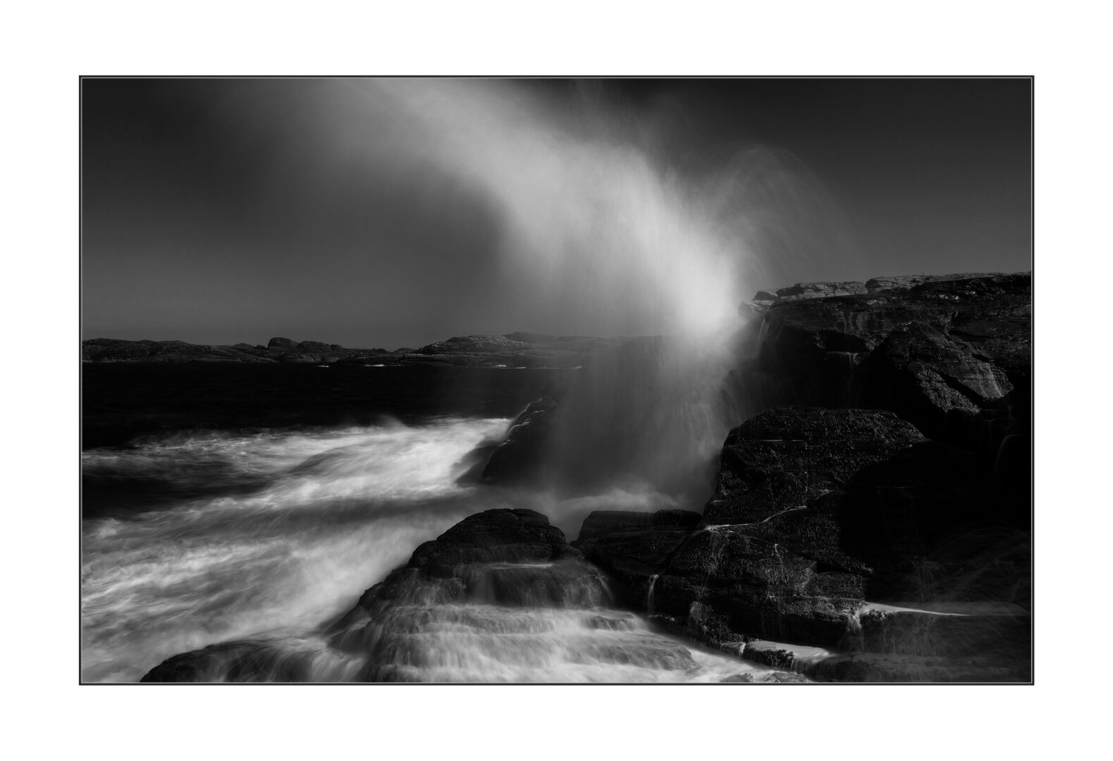 Long exposure photo of a big splash...