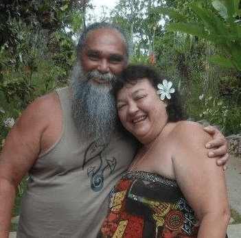 Elders Aunti Ku and Nālei, Hawaii Hawaiian jungle