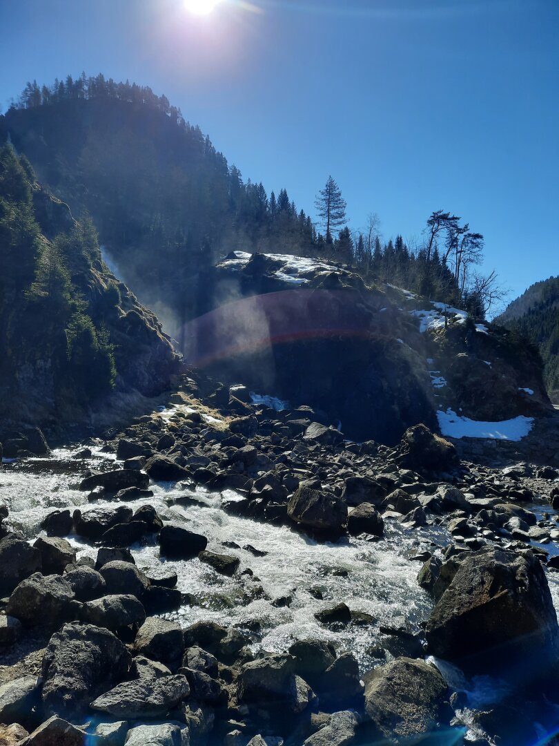 Låtefossen, Hardanger, Norway. April 2022