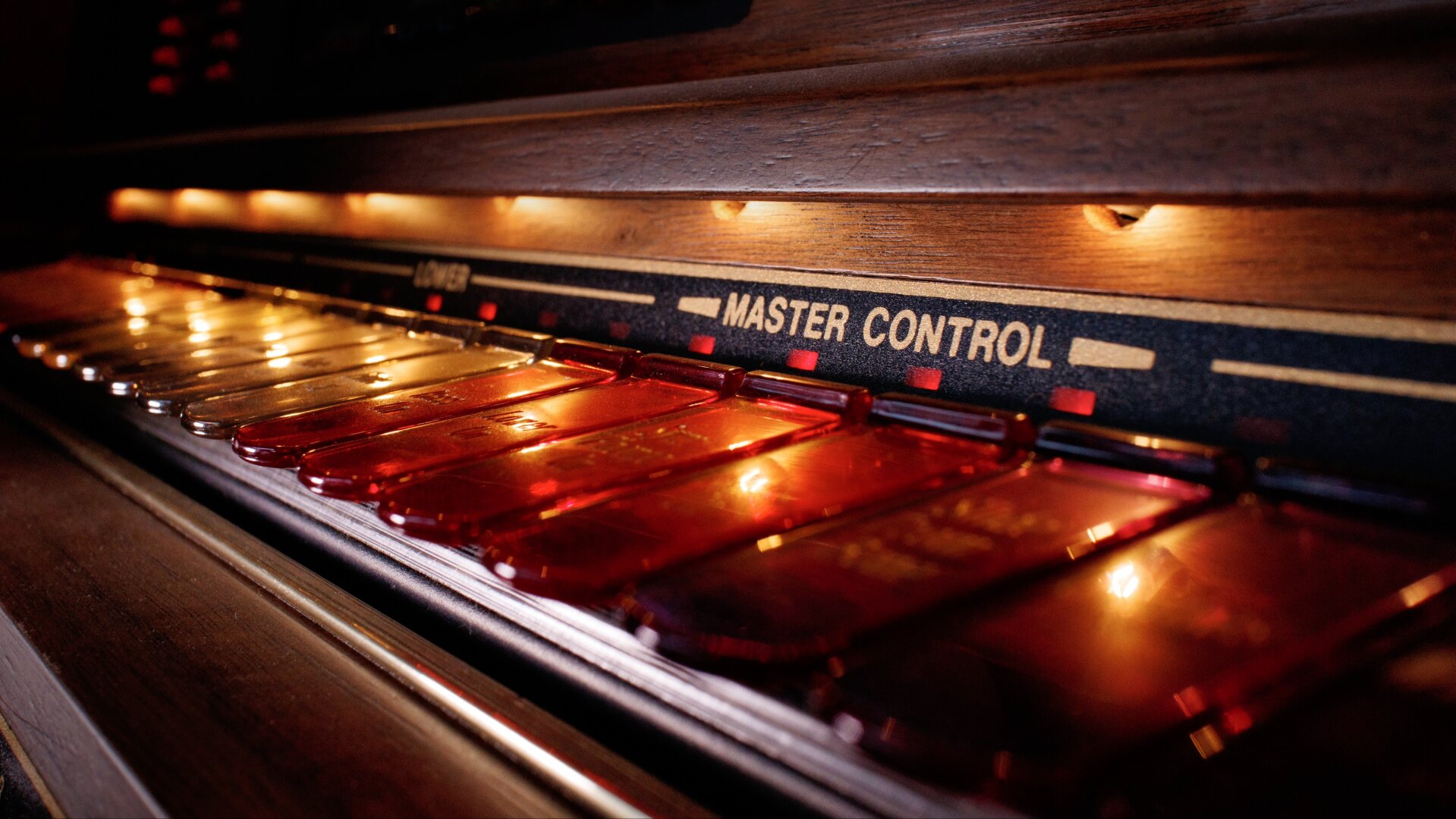 The stop switches on an electric organ