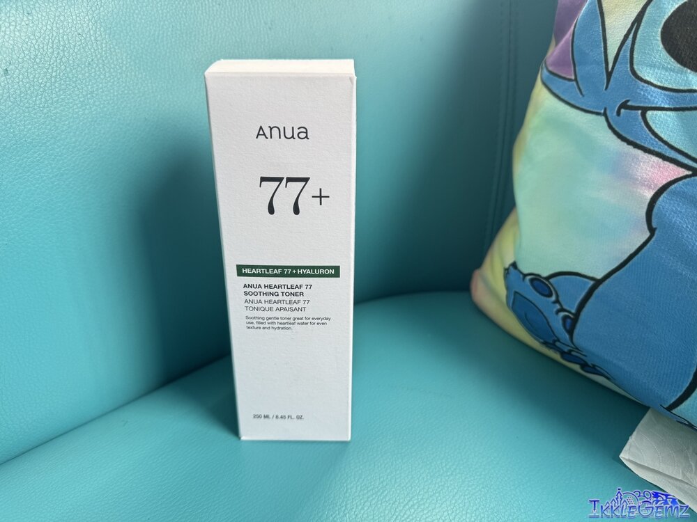 A box of ANUA Heartleaf 77 Toner.