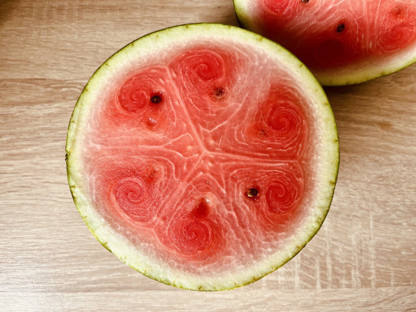 Picture of a halved melon