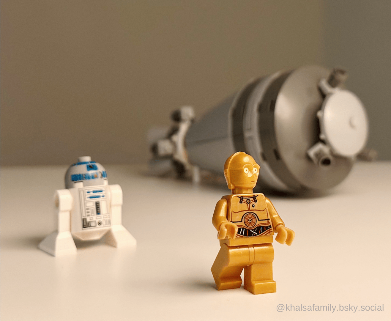 LEGO C-3PO and R2-D2 with their escape pod