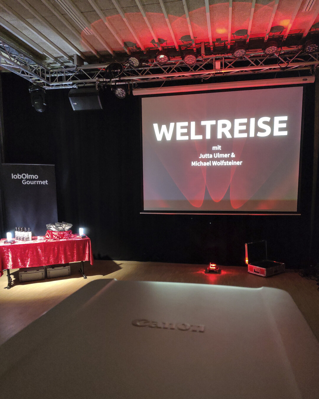 Die Ruhe vor der Show