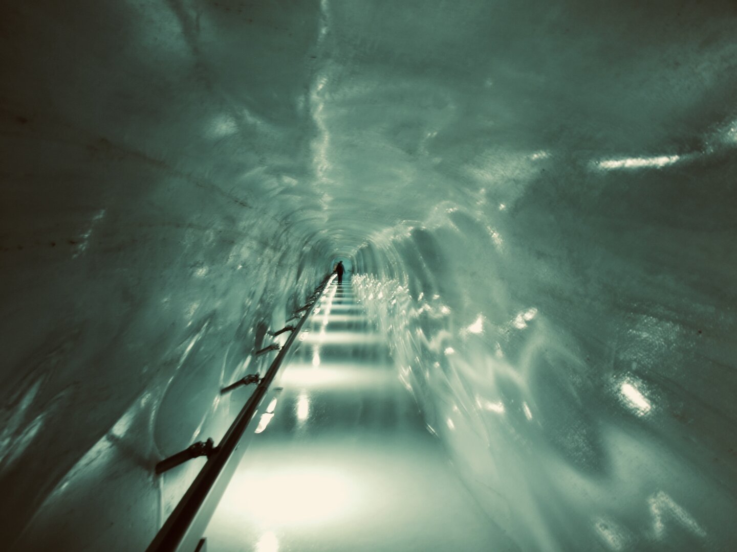 Photo of the Eispalast at Jungfraujoch, Switzerland.