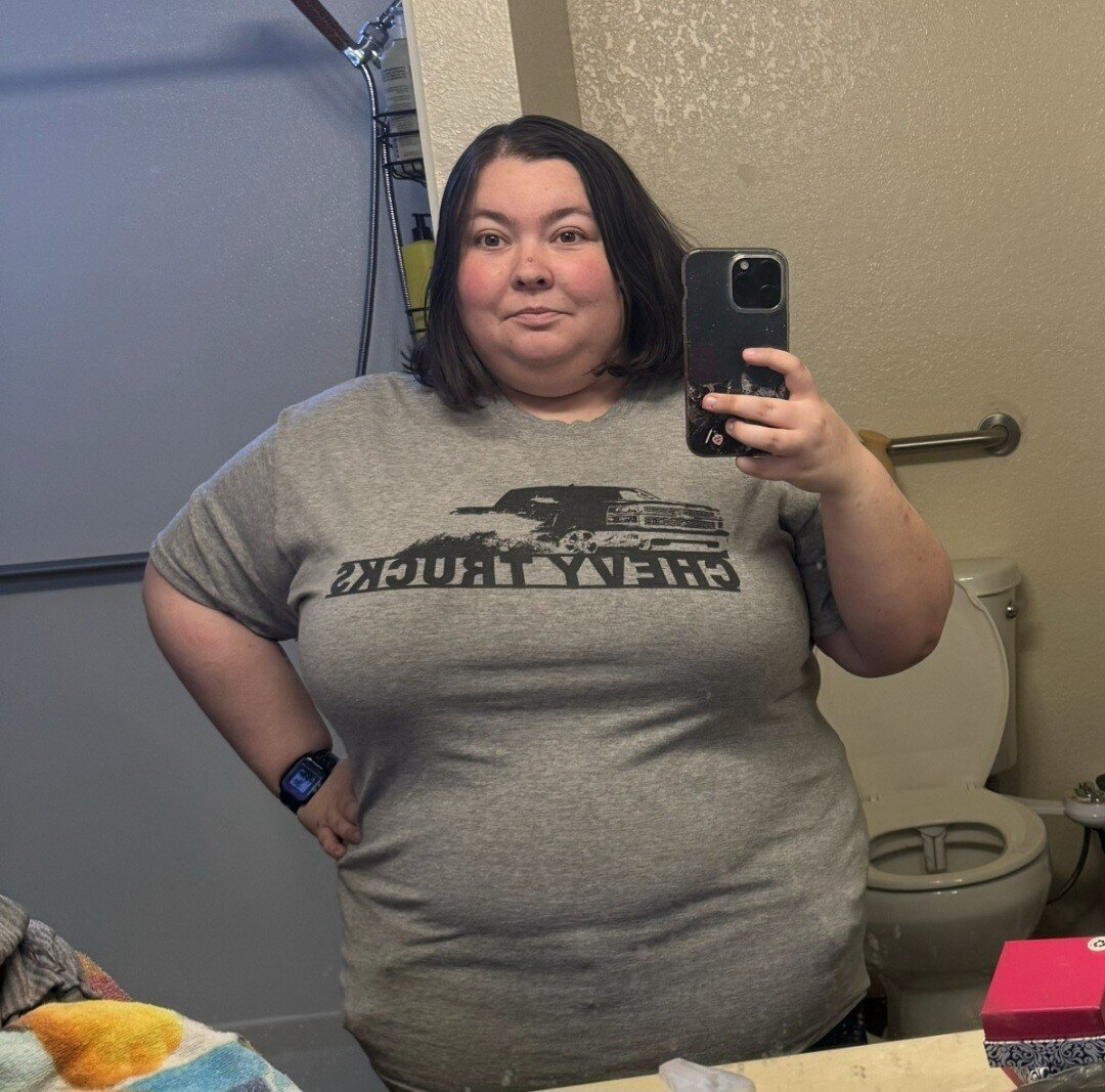 Woman in gray Chevy trucks T-Shirt, taking mirror picture (at 250lbs)
