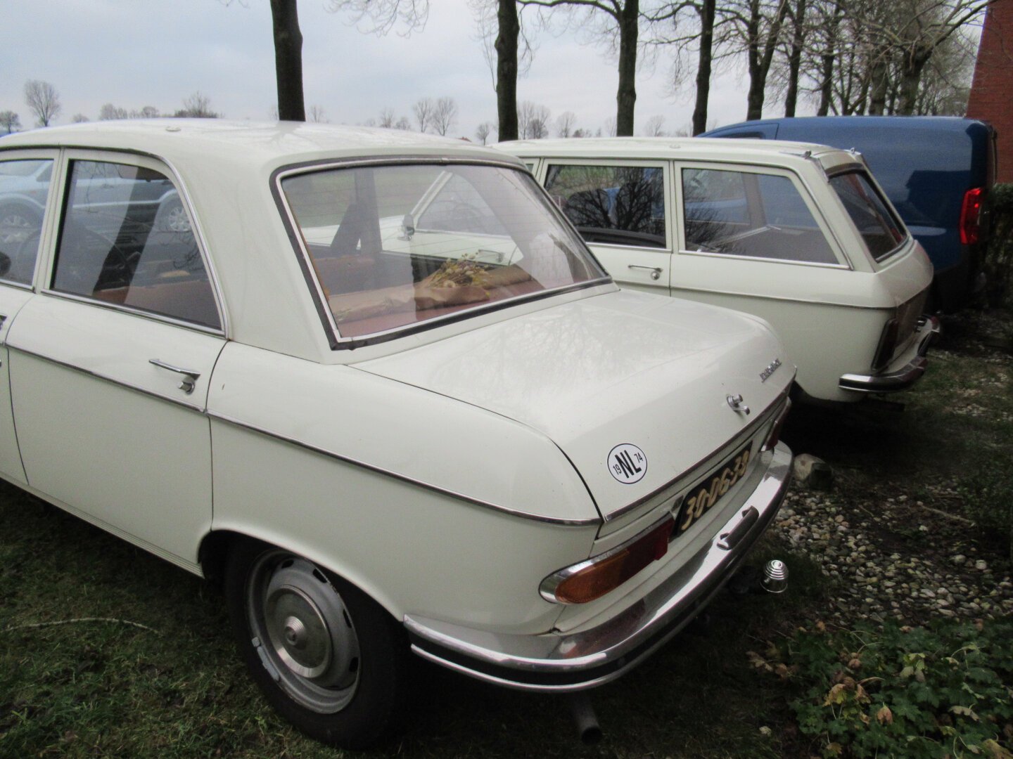 Peugeot 204 & Peugeot 204 Break