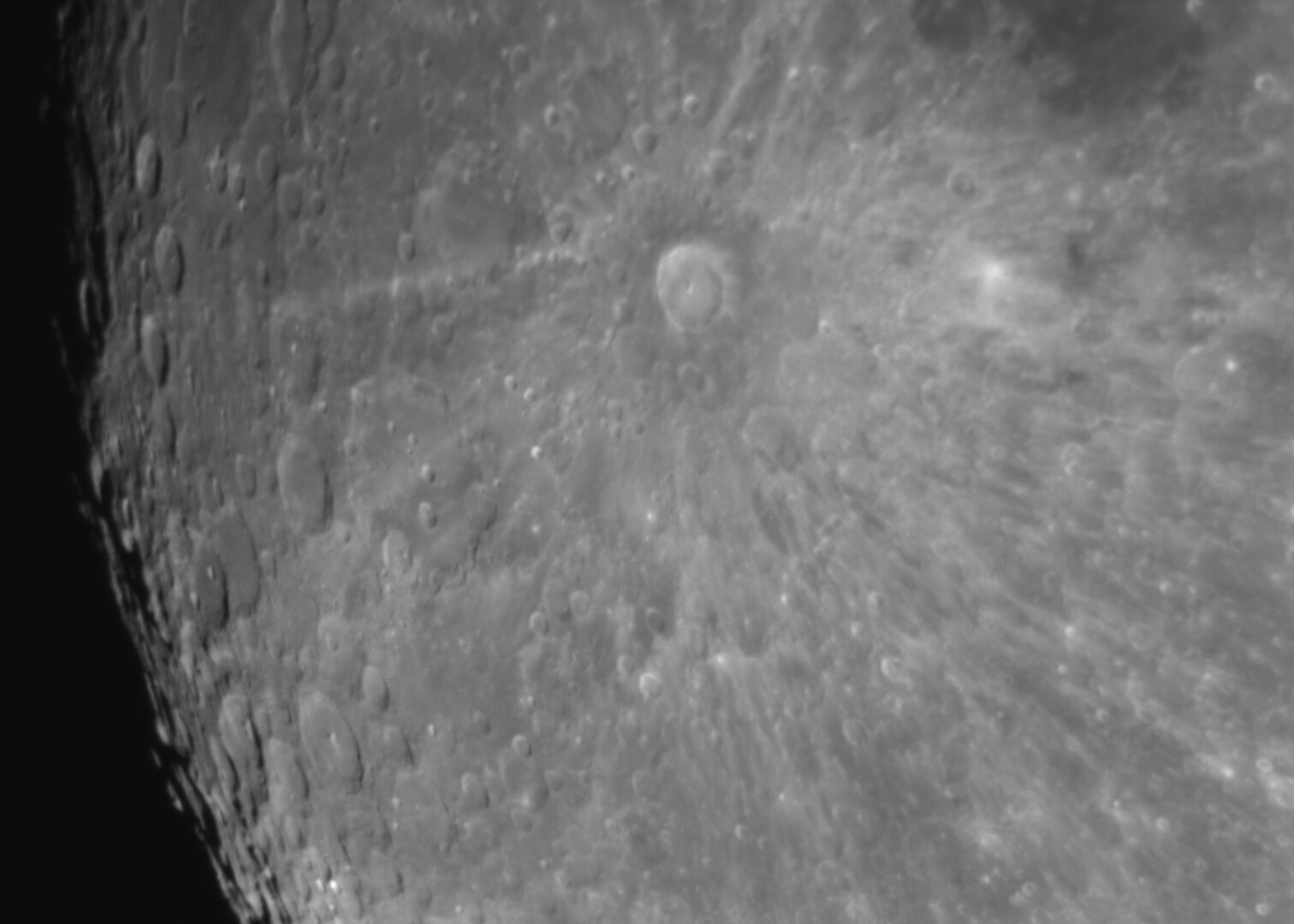 Luna: Tycho crater (85km/53mi in diameter), captured 2025-01-12.