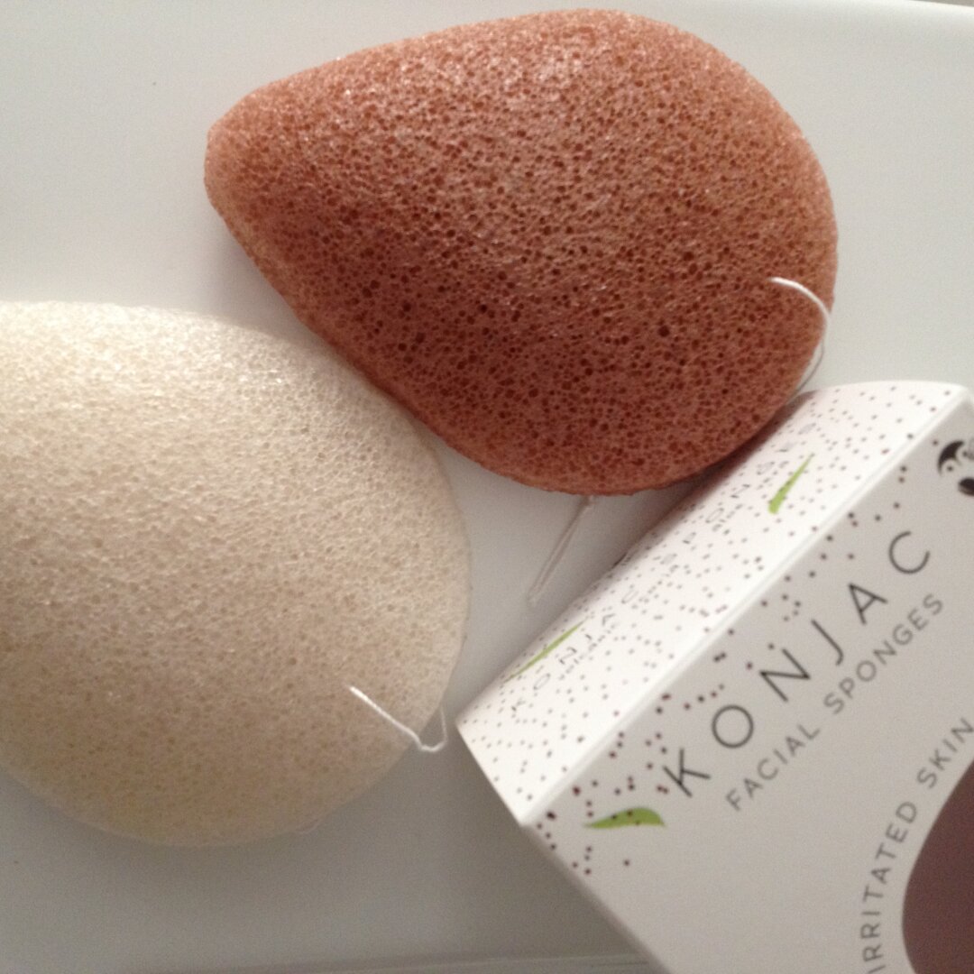 Owl & Bee Konjac sponges for irritated skin