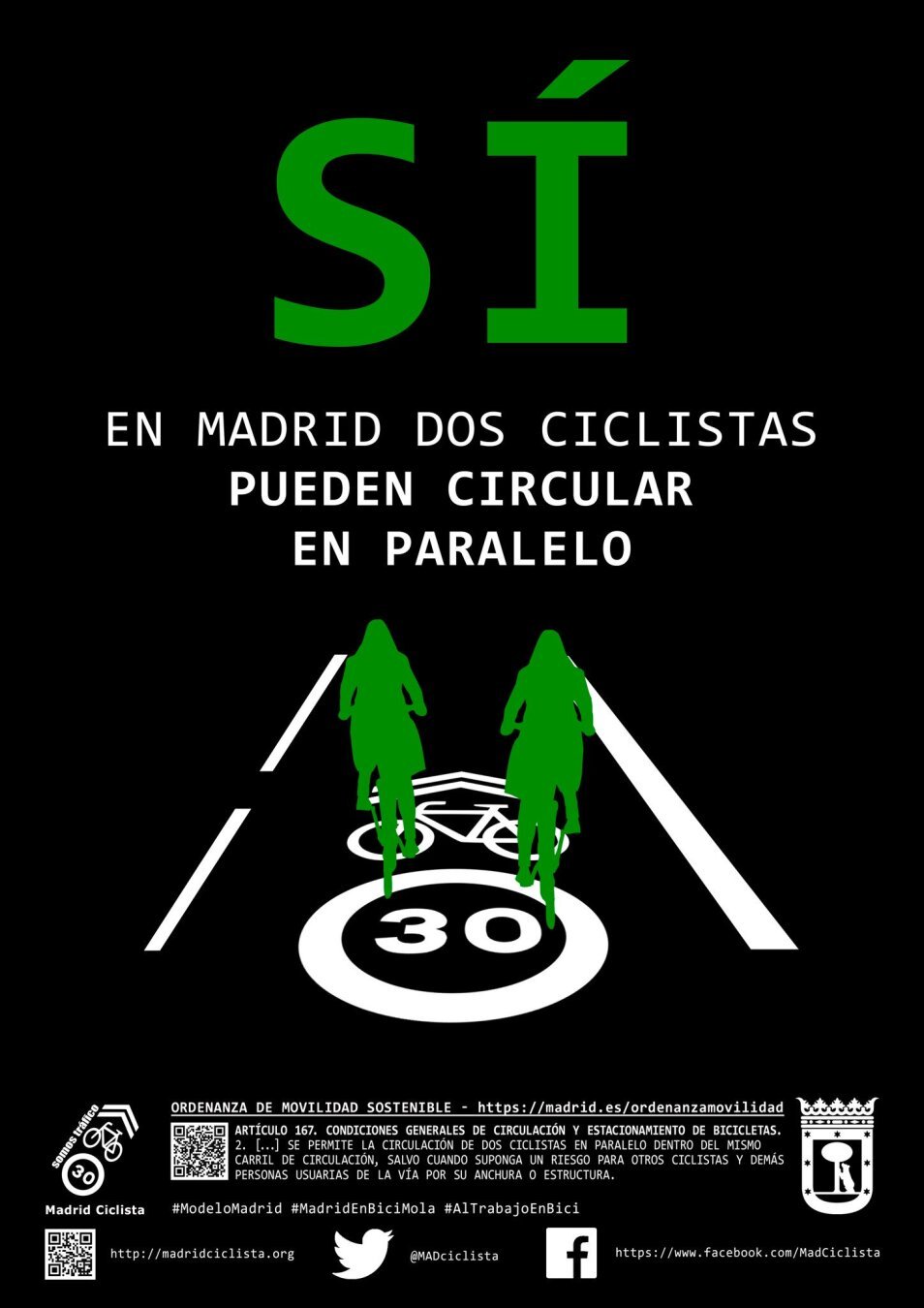 Dos bicicletas en paralelo usando un carril de circulación