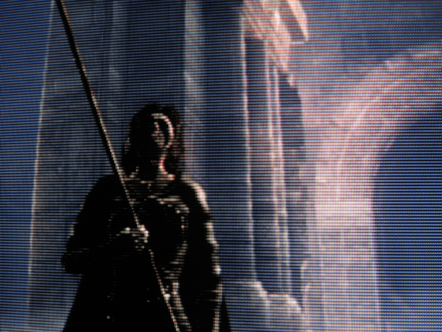 A mysterious woman's voice beckons across the fog, calling you to the accursed land of Boletaria.