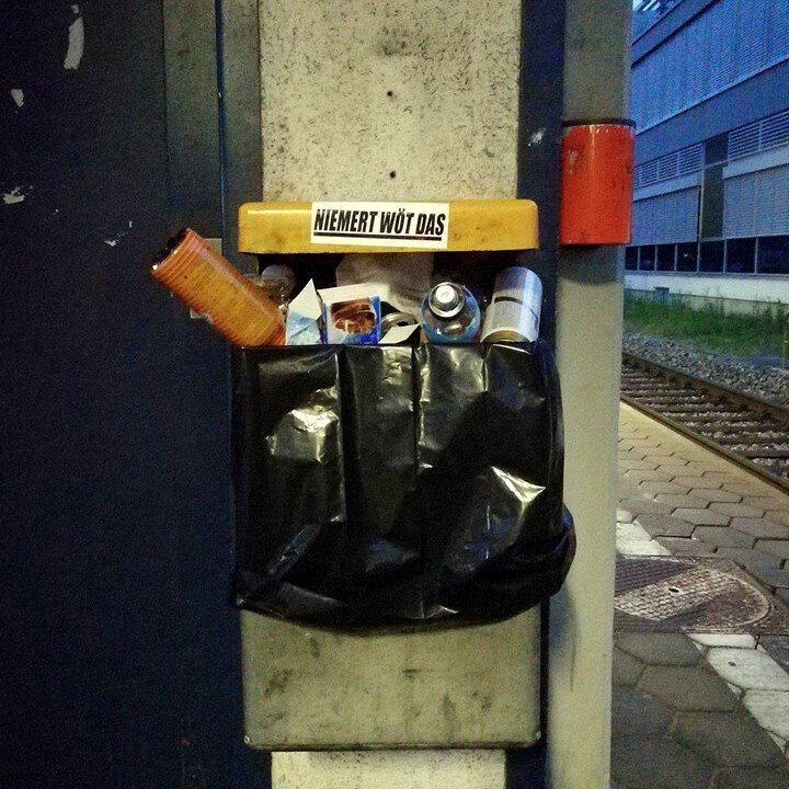 güselchübel with a niemert wöt das sticker on it