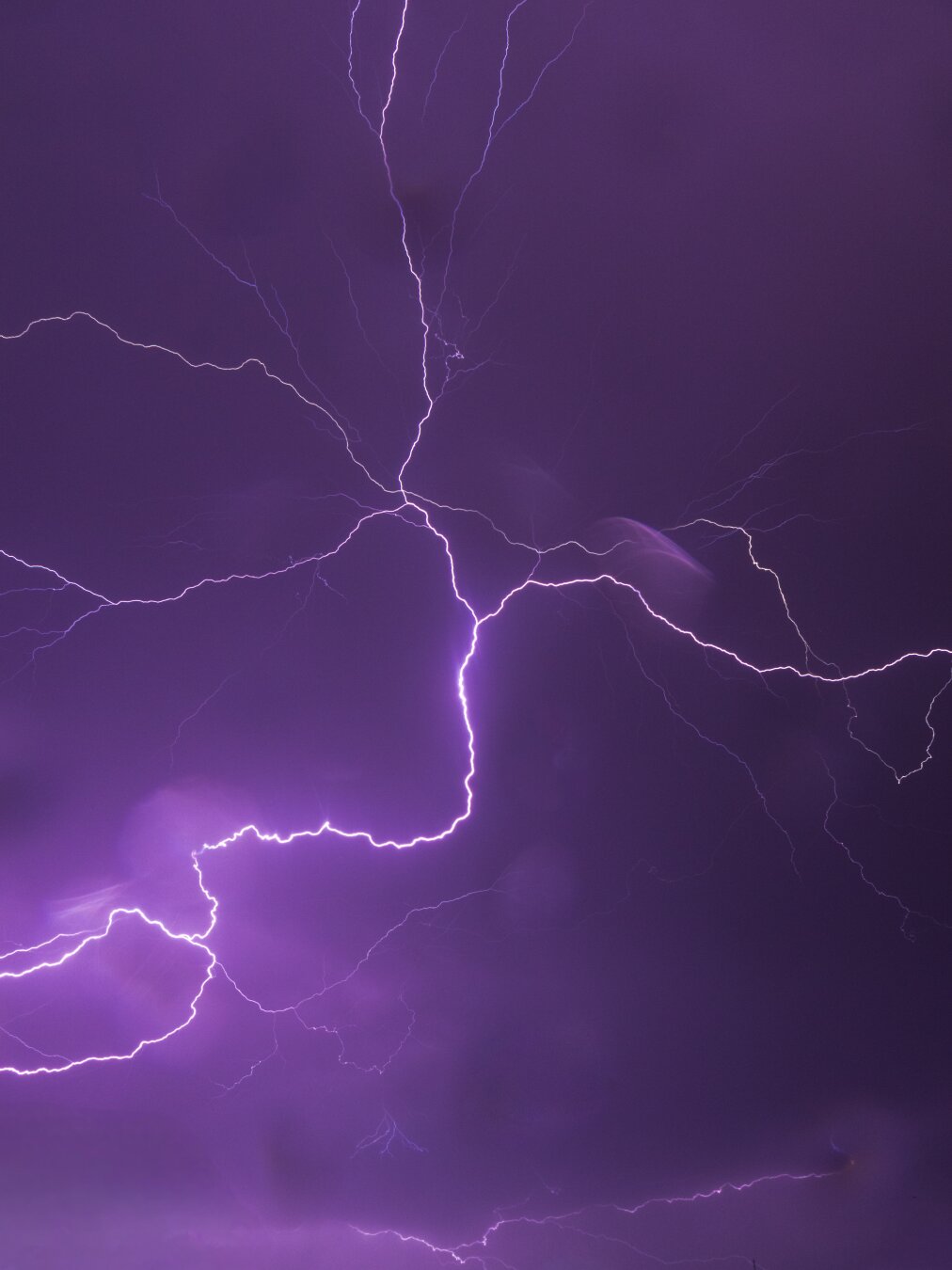 Some more forks of white/purple lightning.