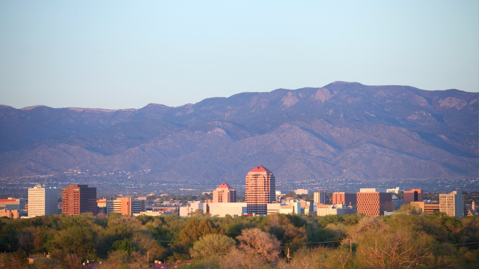 Skyline of downtown Albuquerque, New Mexico.