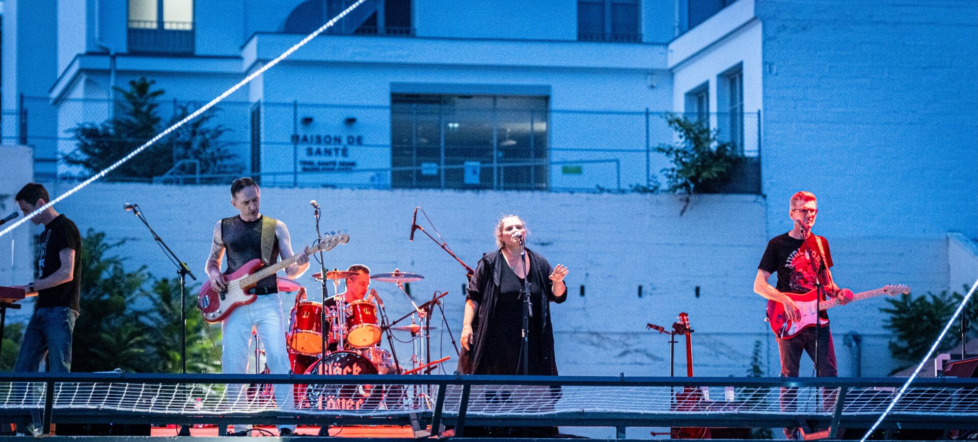 Band pictures from a live concert