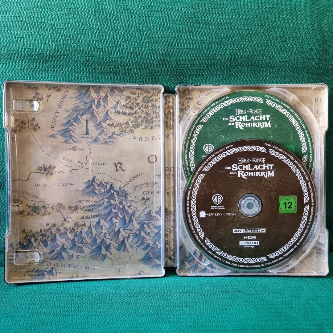 Opened up steelbook (with disks)