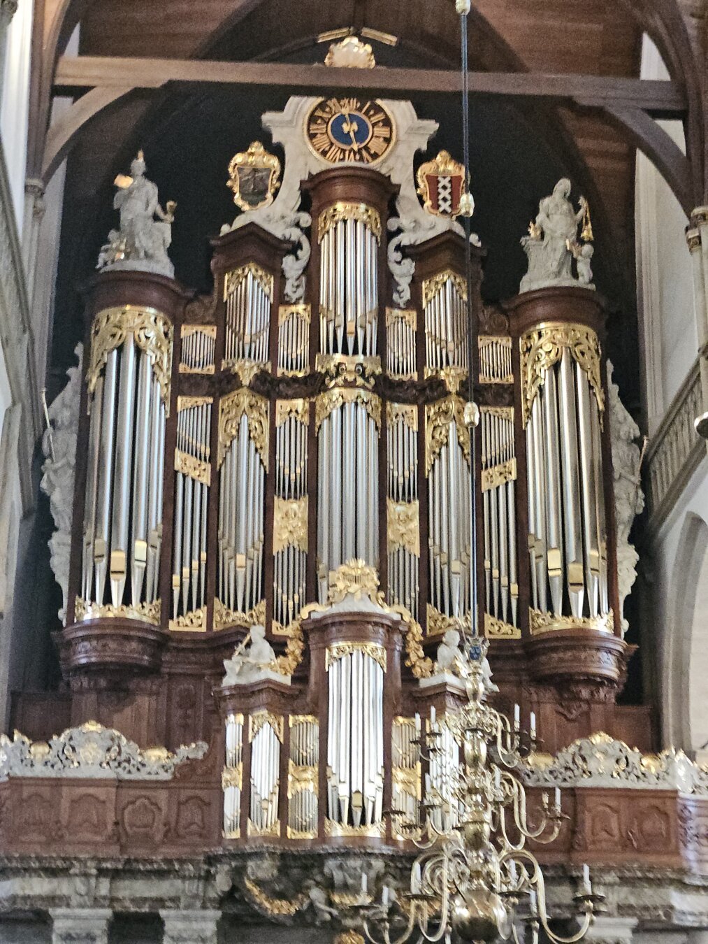 church organ in De Oude Kerk