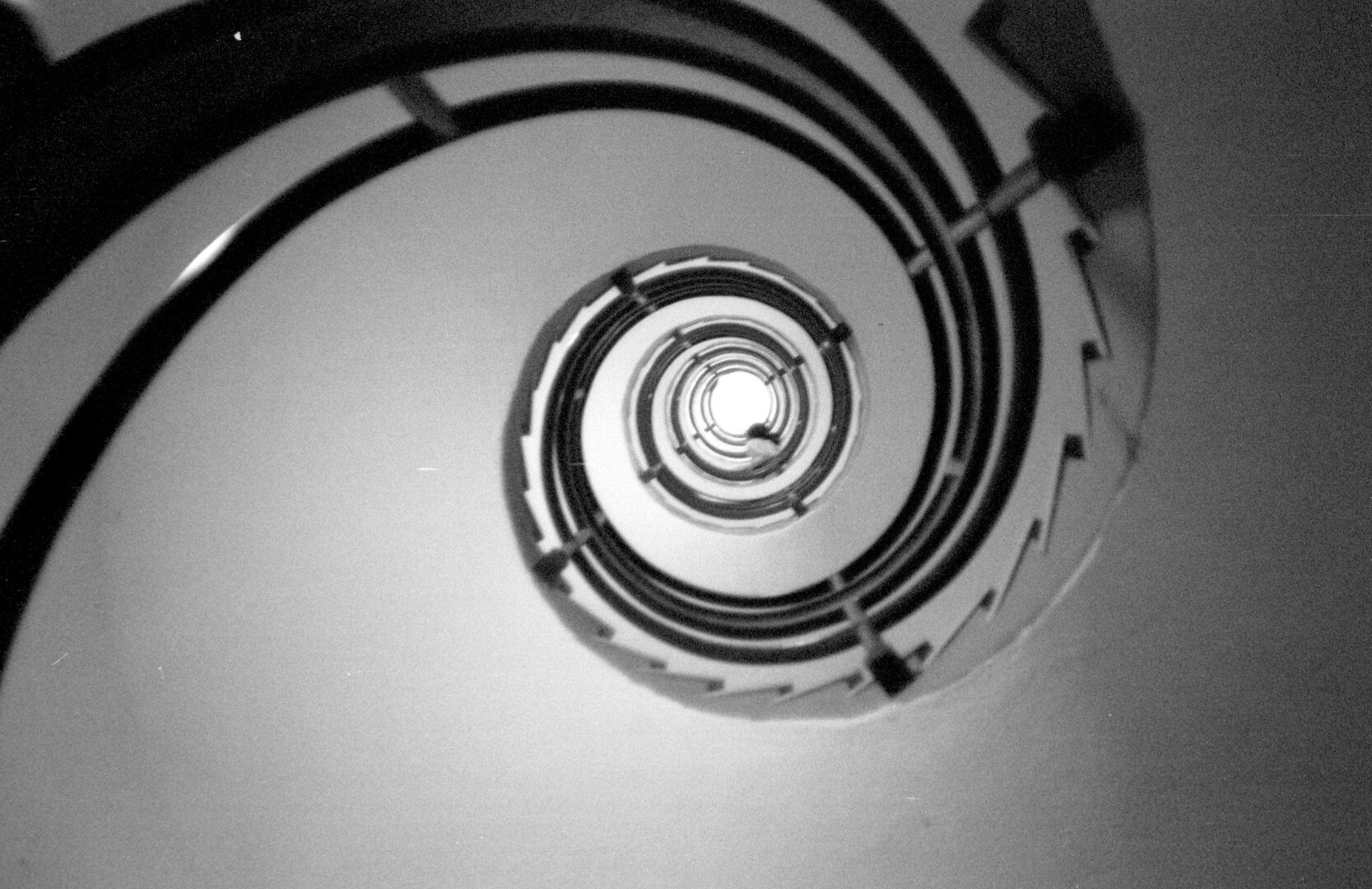 Spiral and vertigo in the lighthouse.