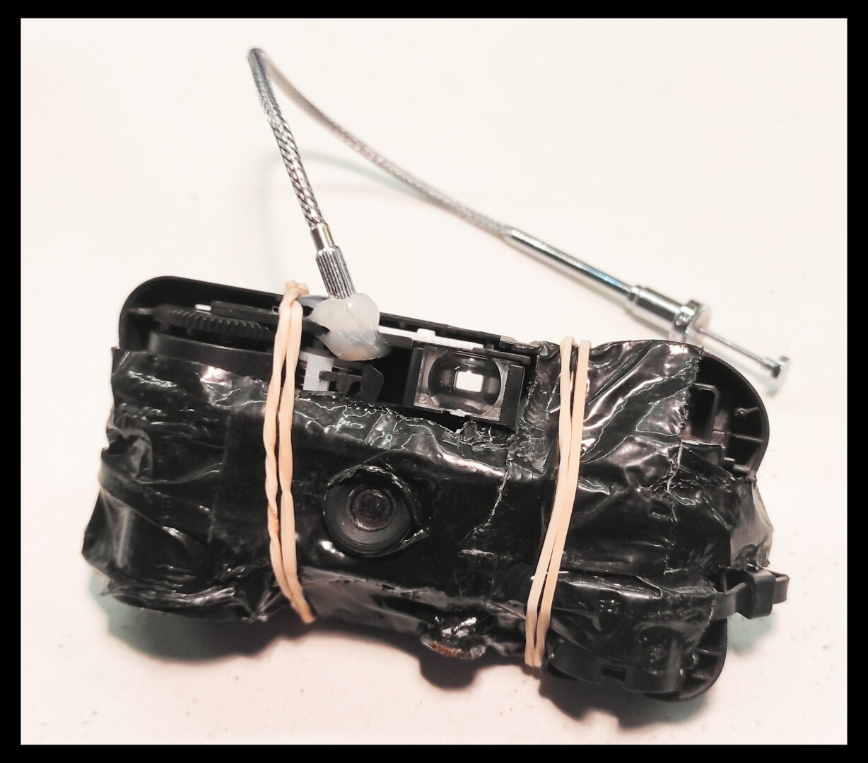DIY pinhole made from a disposable camera.
[#Pinhole Experiments]