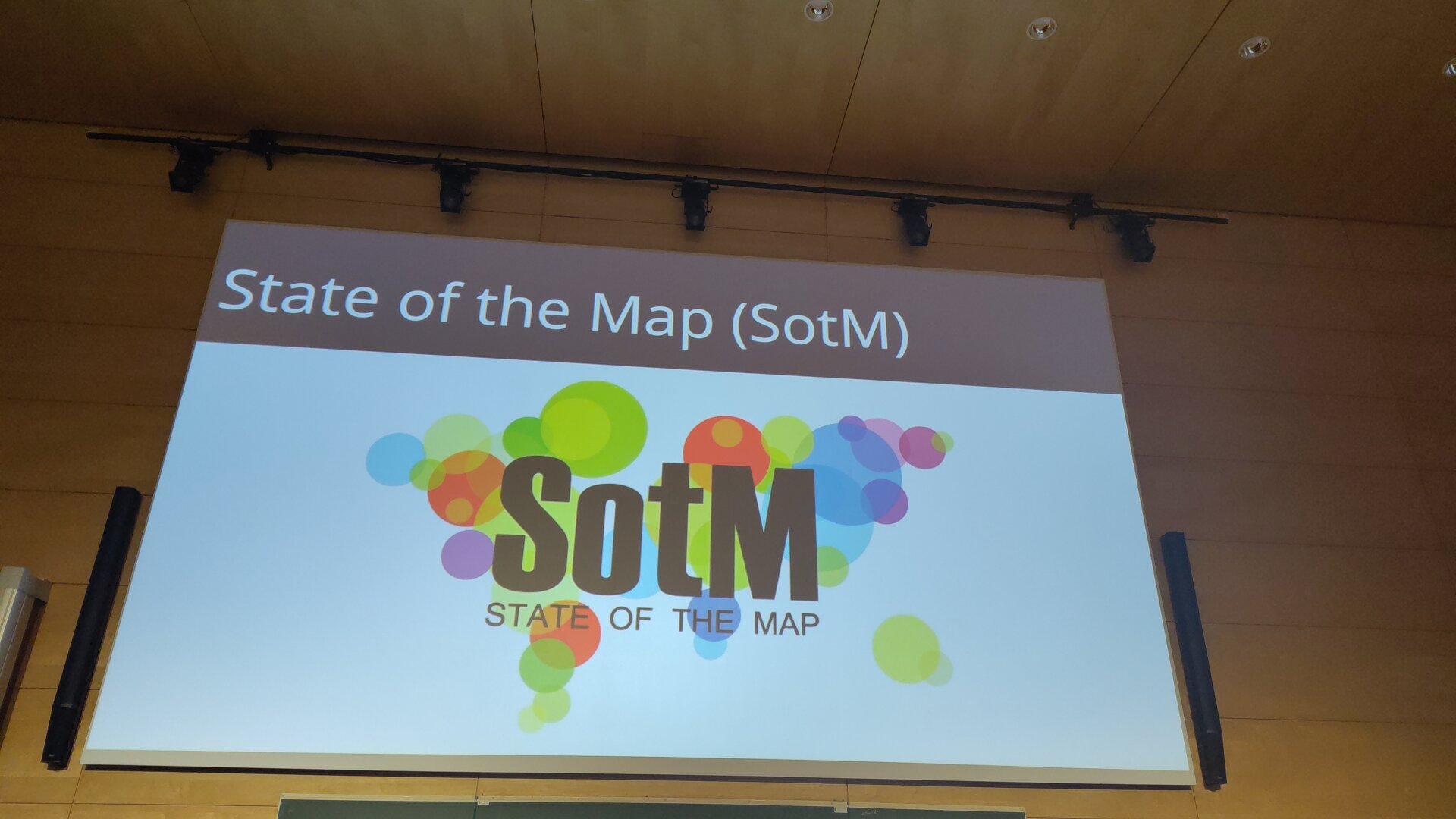 Slide de présentation State of the Map 2026