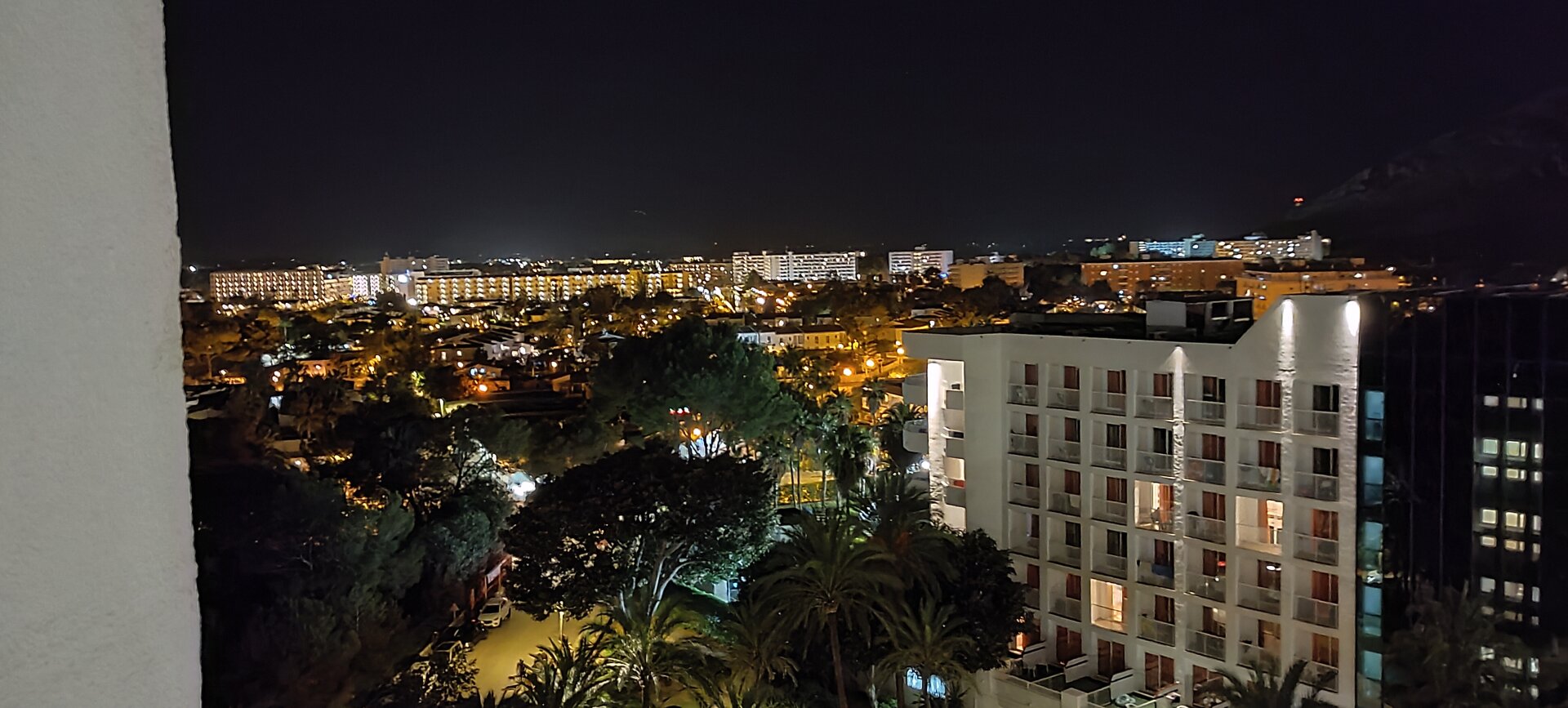 behind the hotel in the dark