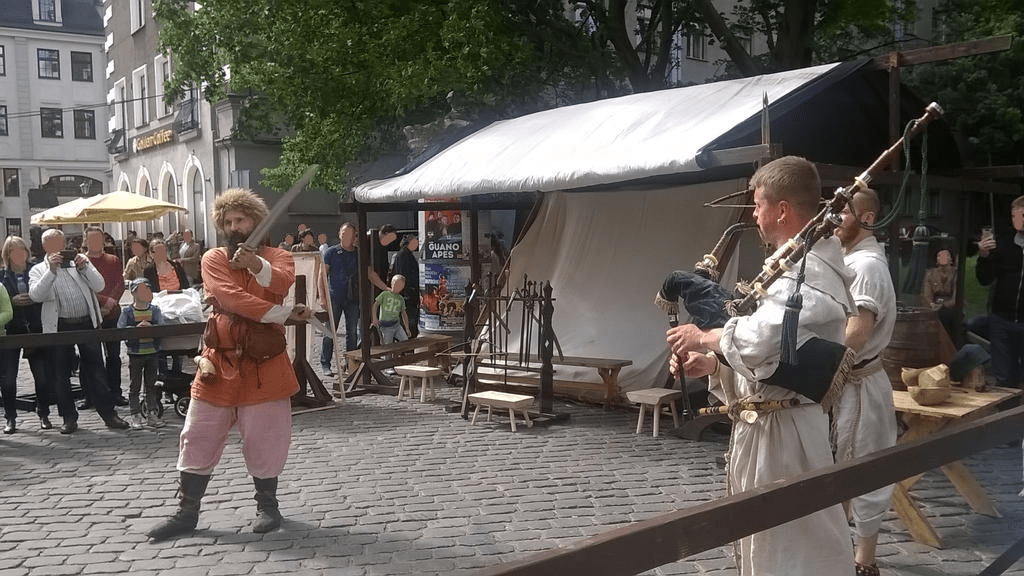 Summer Fair - The Church Square [2016]