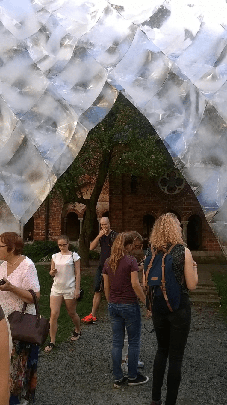 Entrance/Exit of the Iceberg