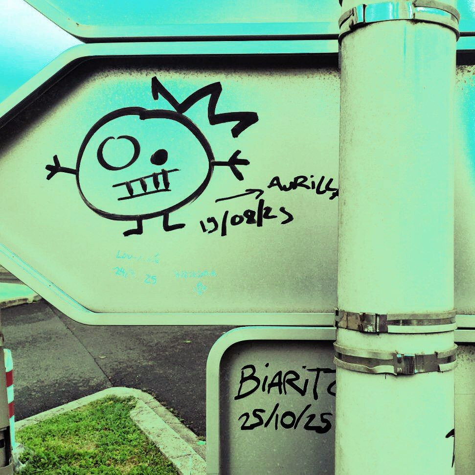 Détail des graffitis