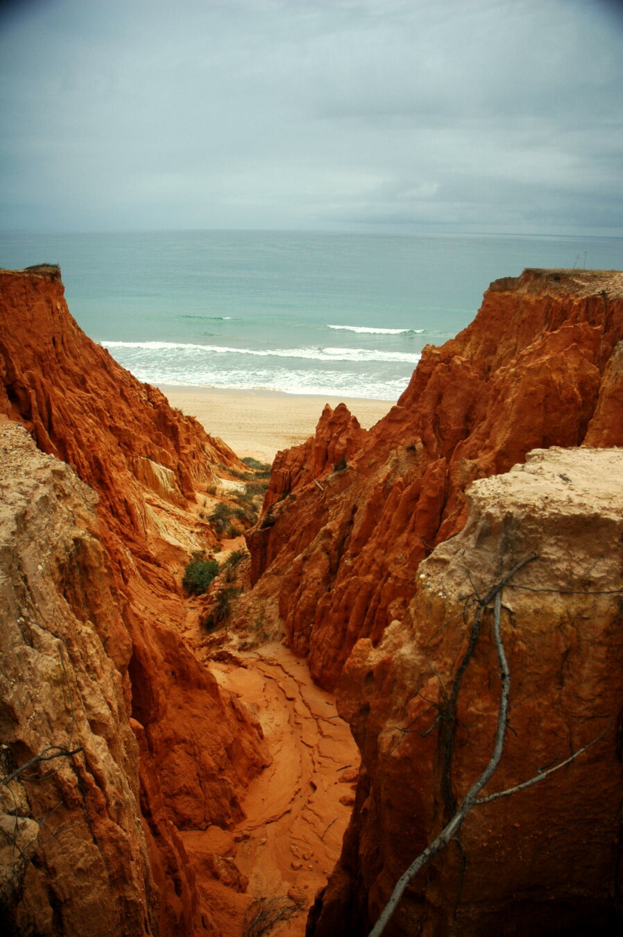 Orange clif in Portugal
