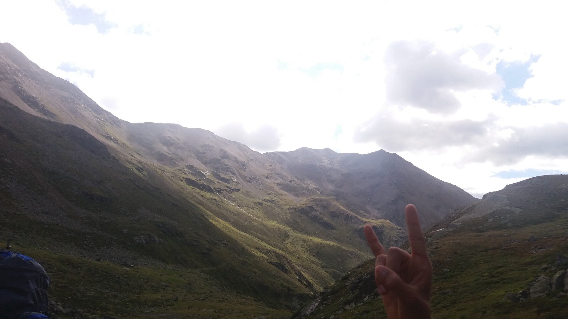 hands in the mountain