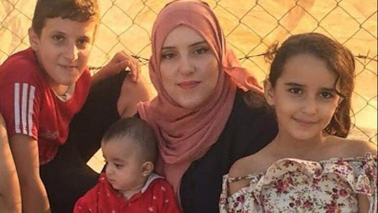 Dalia and her family
